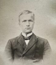Taavetti (Taavi) Reetunpoika Nuppola (1880-1914) Pärin talosta.